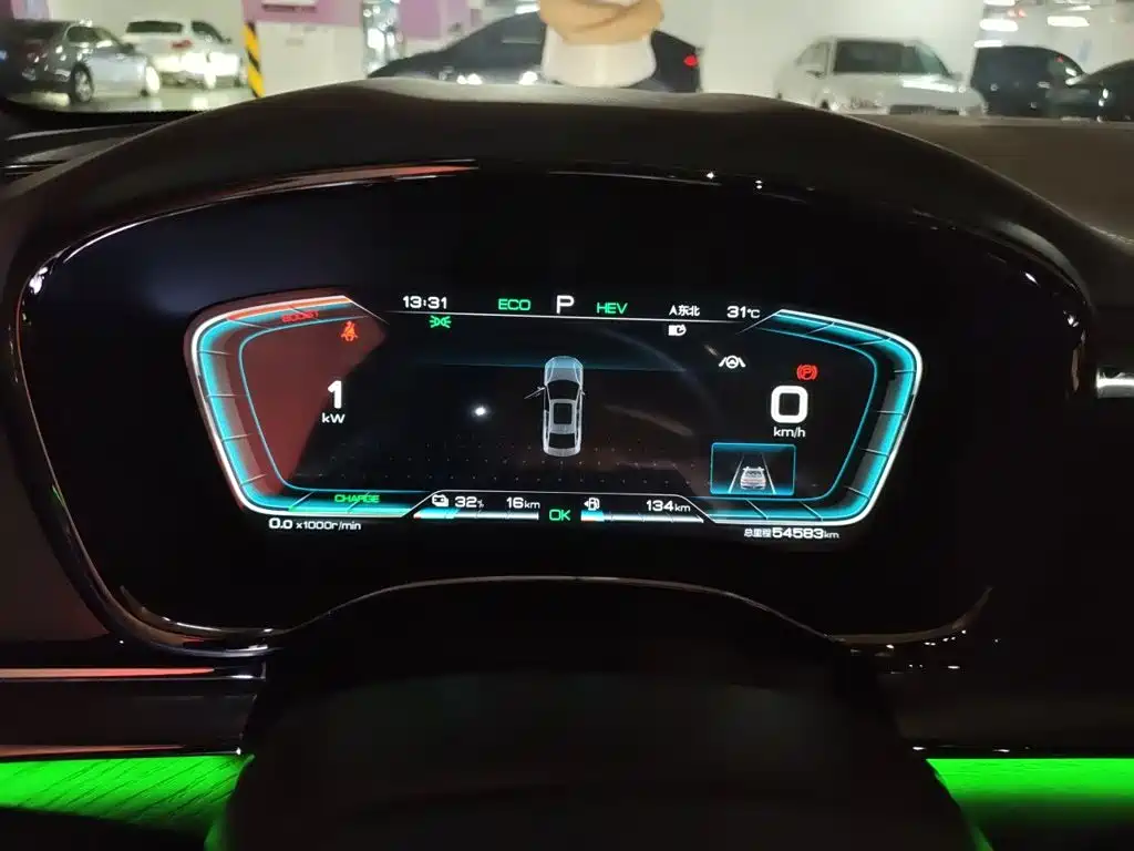 BYD Han — миниатюра 12