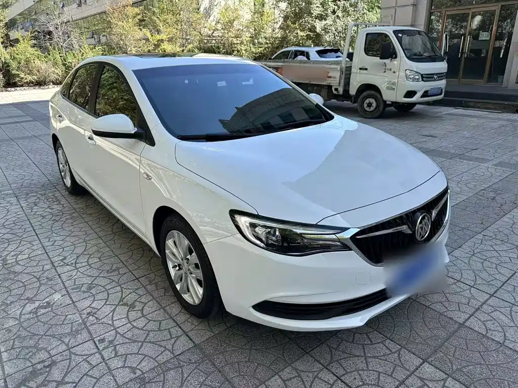 Buick Excelle — миниатюра 8