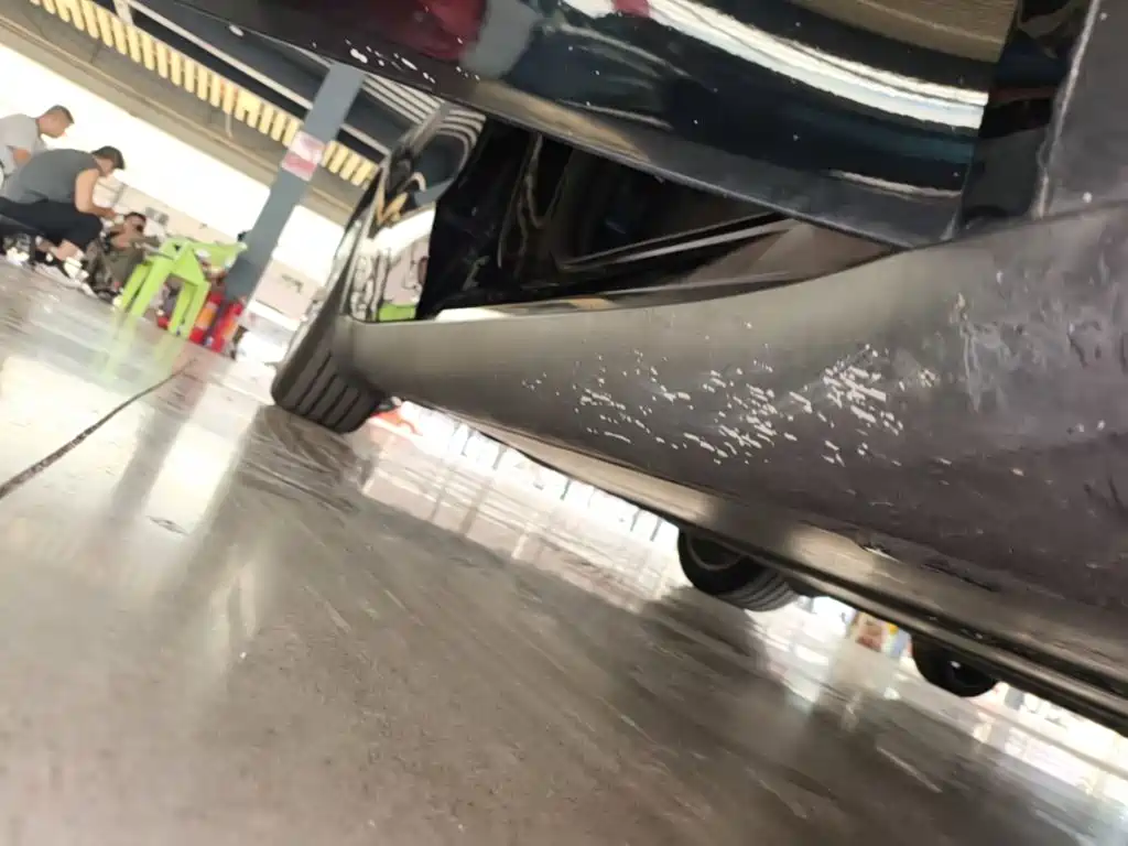 Tesla Model Y — миниатюра 21