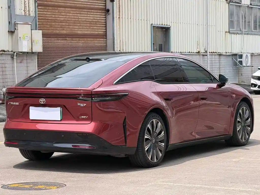Toyota bZ7 — миниатюра 9