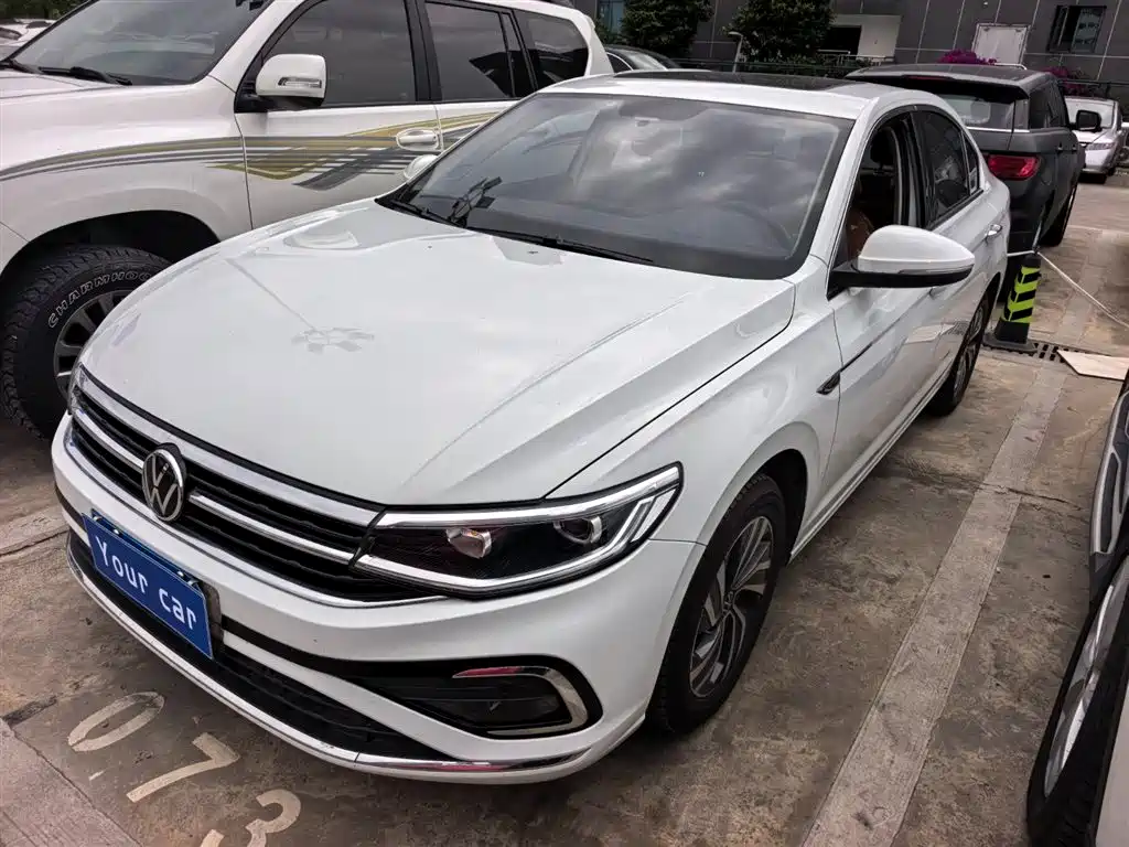 Volkswagen Bora 2024