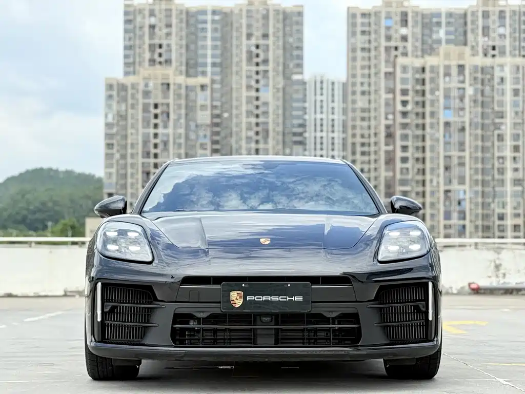 Porsche Panamera — миниатюра 3