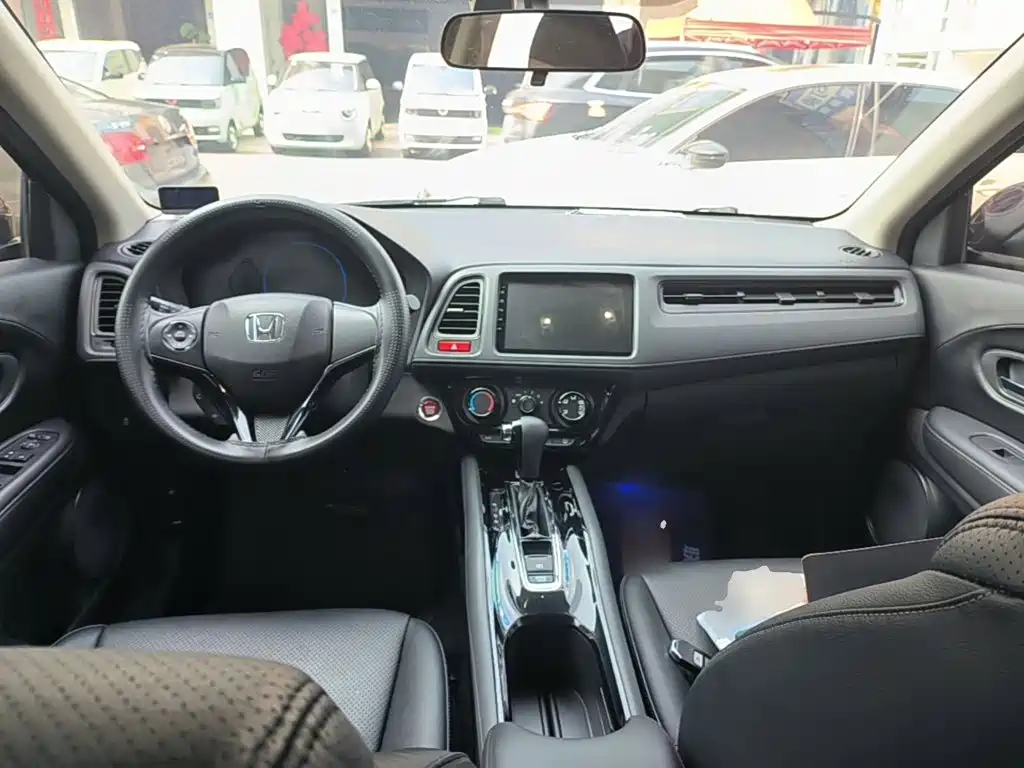 Honda Vezel — миниатюра 10