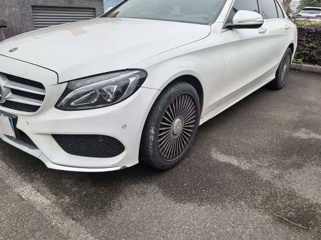 Mercedes-Benz C-Class 2017