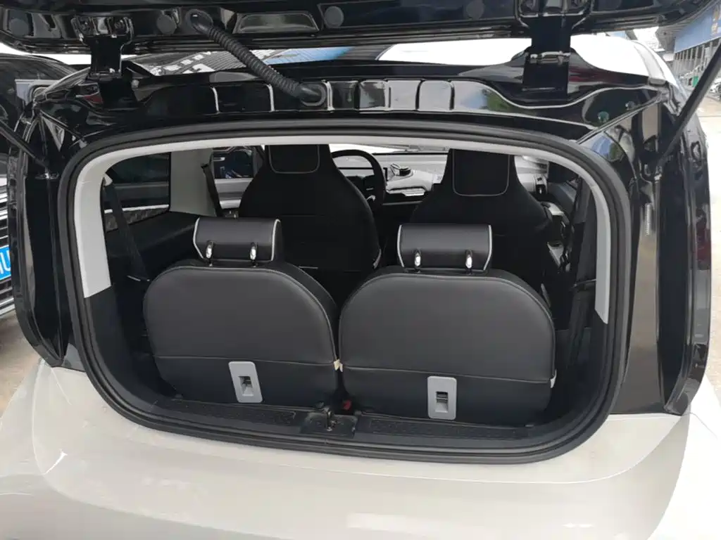 Baojun KiWi EV — миниатюра 19