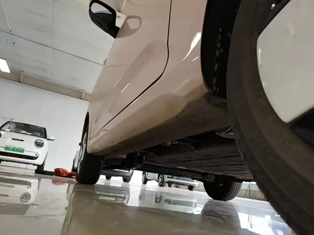 Wuling MINIEV — миниатюра 22