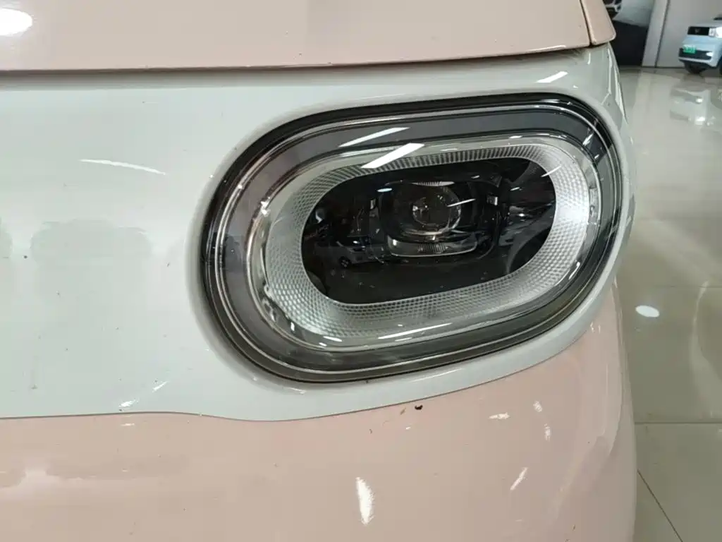 Wuling MINIEV — миниатюра 24