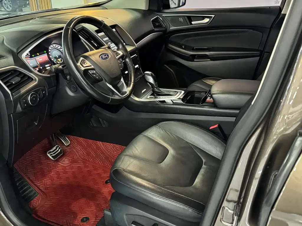 Ford Edge 2015 2.0T GTDi