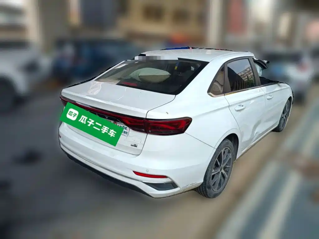Geely Emgrand — миниатюра 4