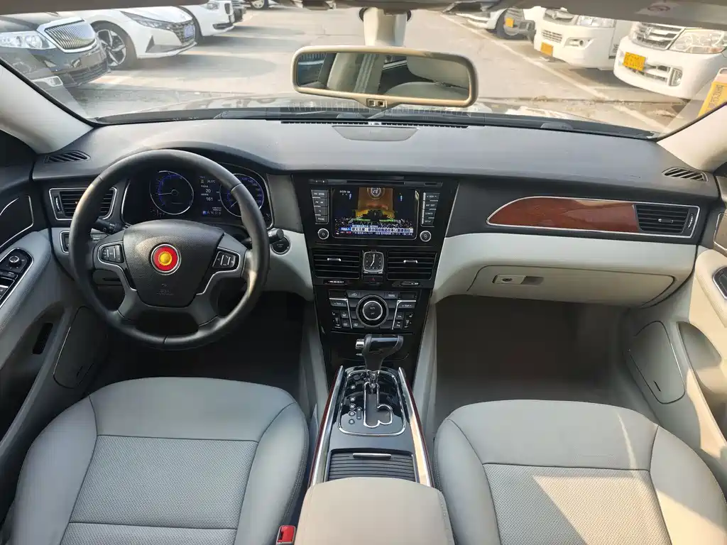 Hongqi Hongqi H7 — миниатюра 9