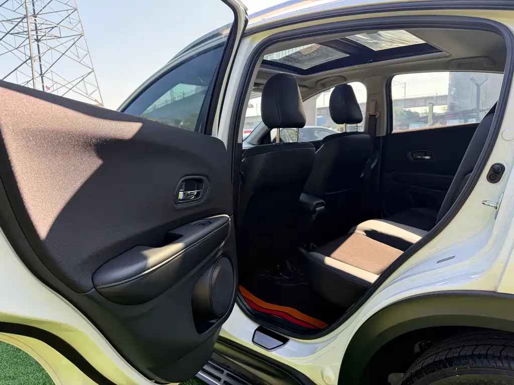 Honda Vezel — миниатюра 9