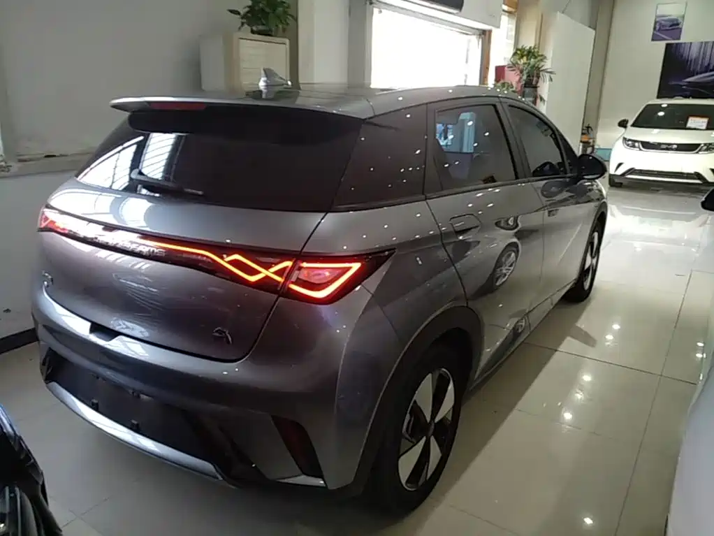 BYD Dolphin — миниатюра 7