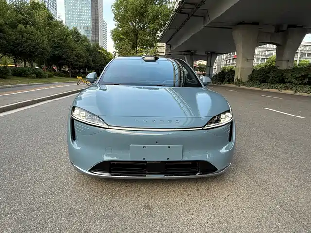 HONGMENG ZHIXING WISDOM WORLD R7 2025