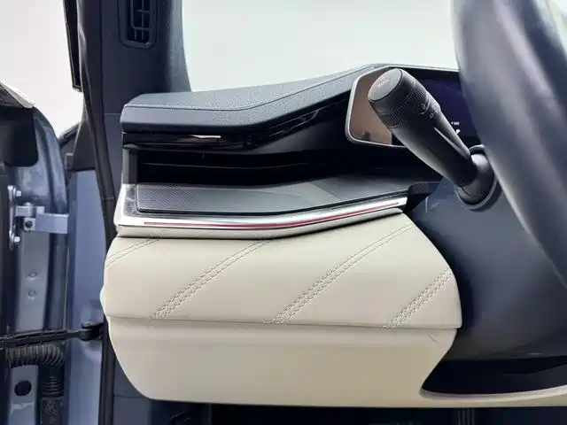 ZEEKR EXTREME KRYPTON 001