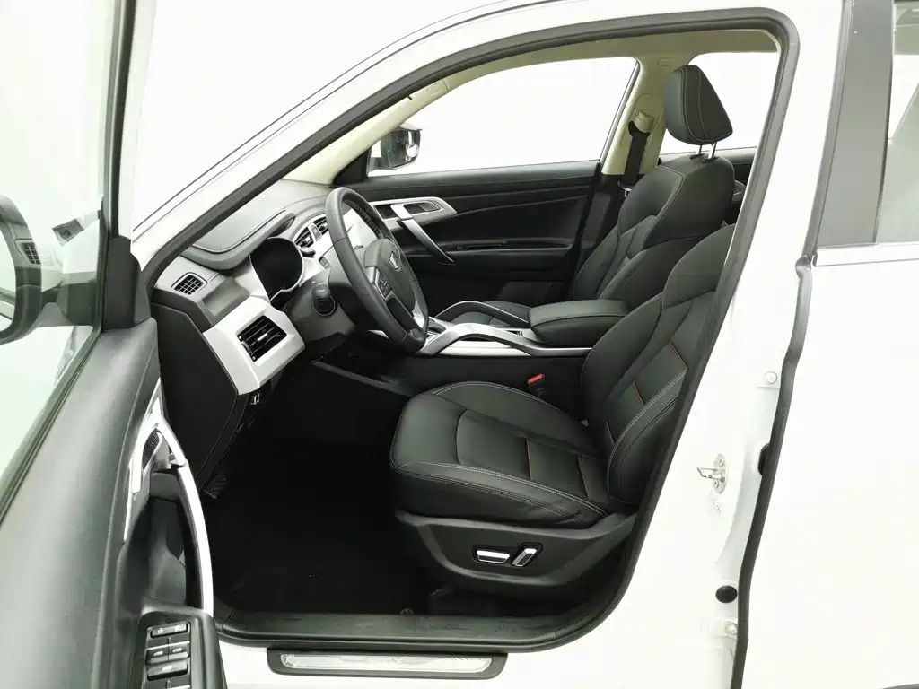 Geely Boyue — миниатюра 10