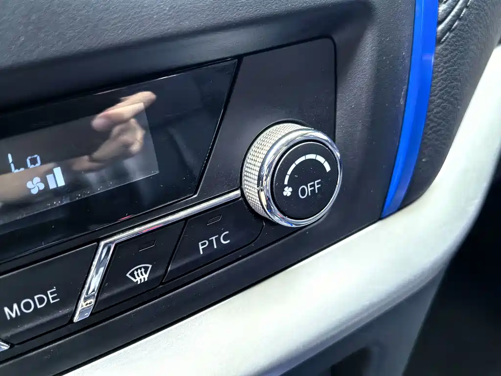 Dongfeng Rich 6 New Energy — миниатюра 47