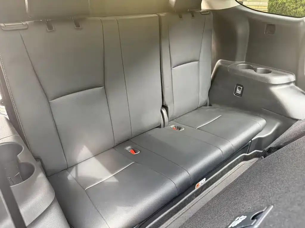 Toyota Highlander — миниатюра 21