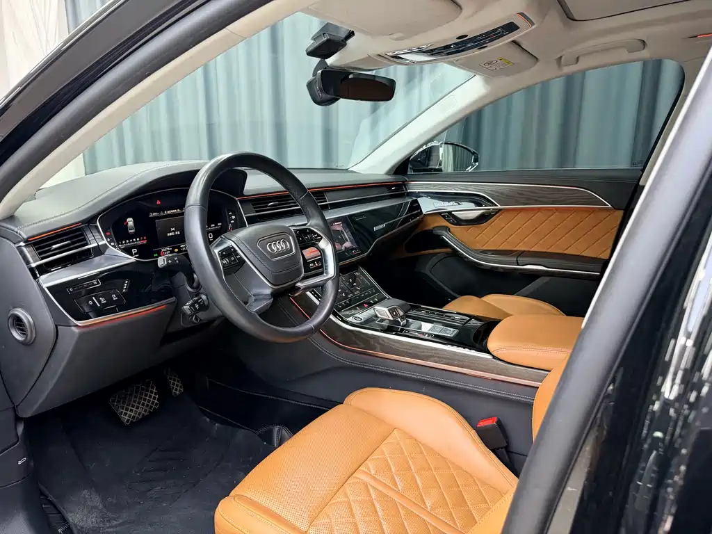 Audi A8 — миниатюра 12