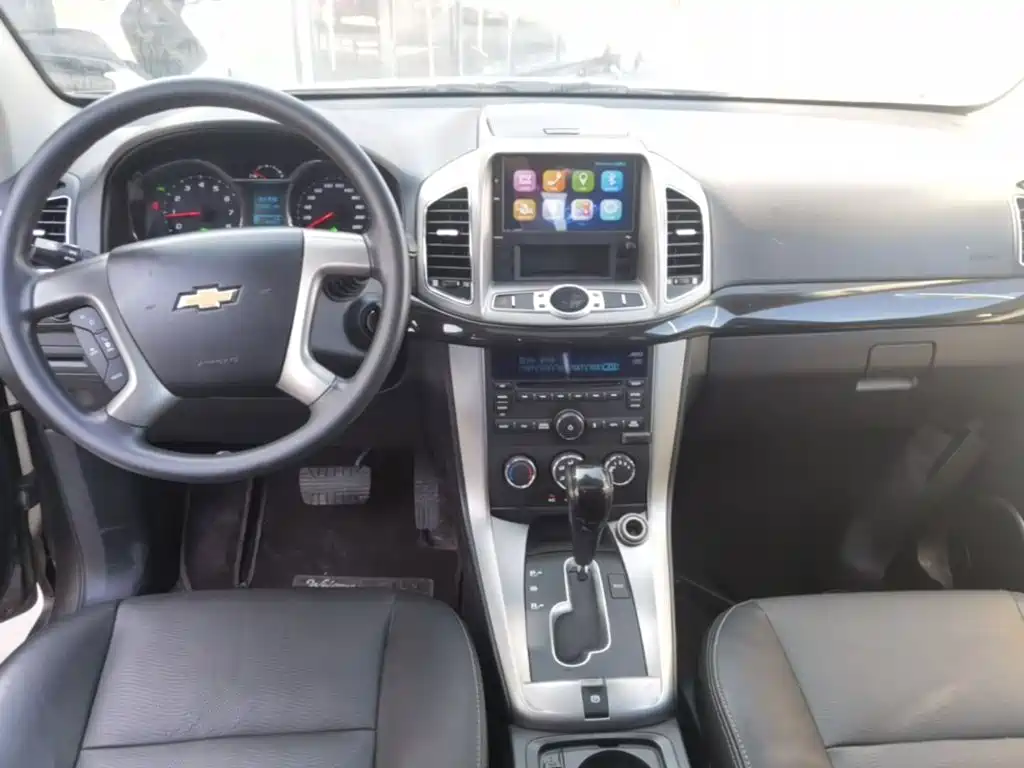 Chevrolet Captiva — миниатюра 10