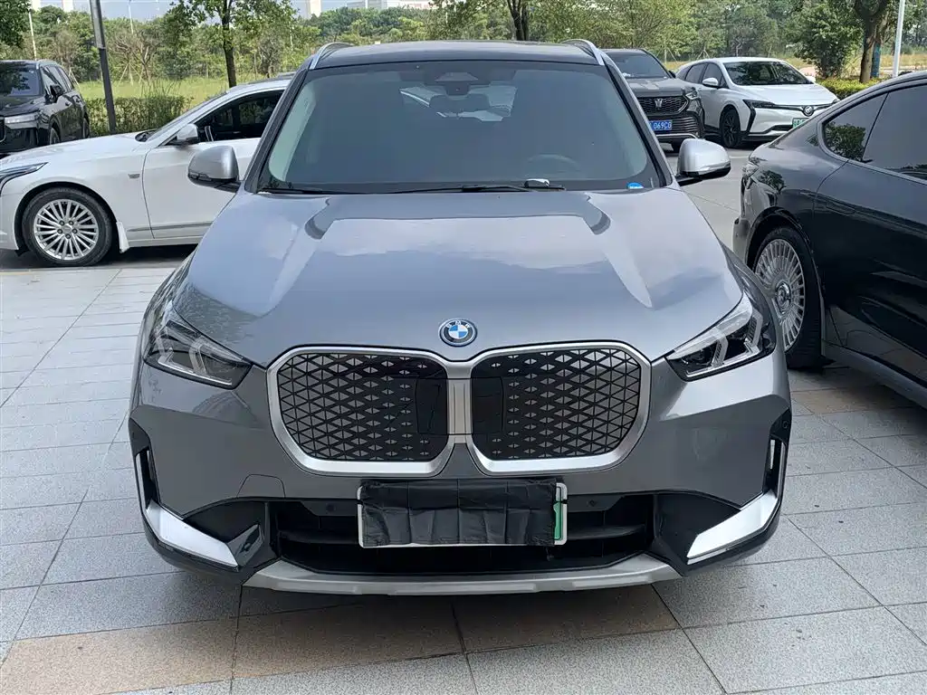 BMW iX1 — миниатюра 2