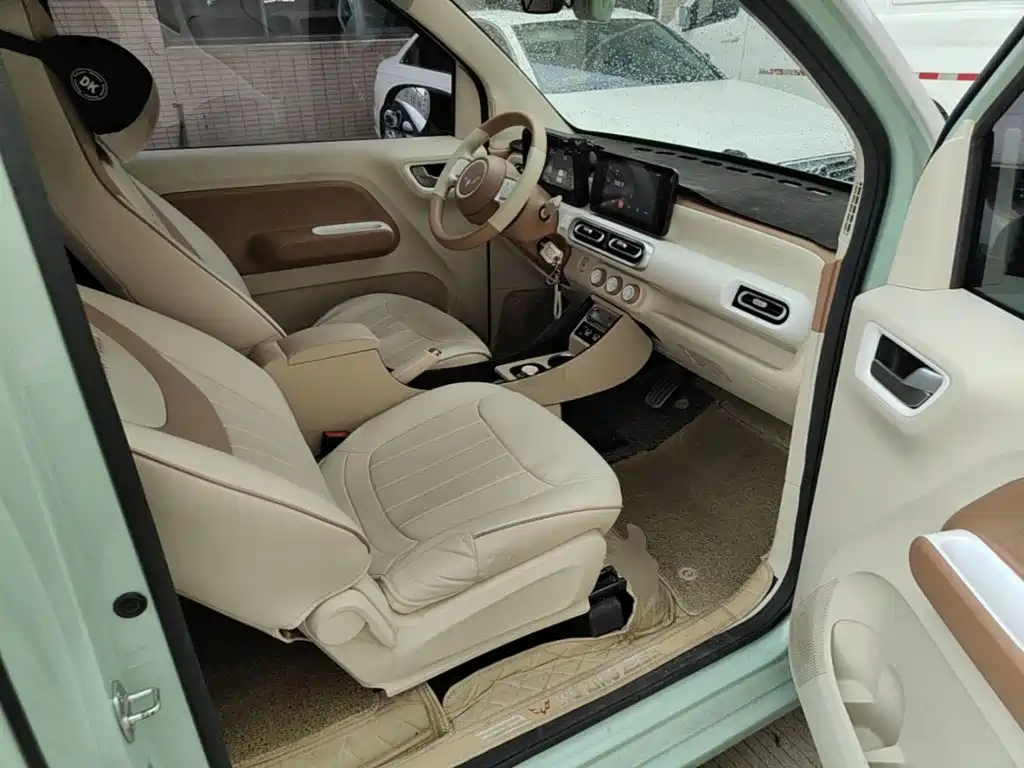 Wuling MINIEV — миниатюра 25