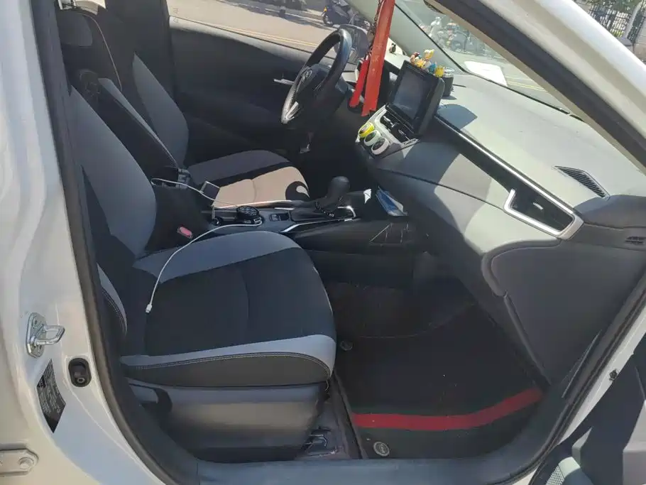Toyota Corolla — миниатюра 8