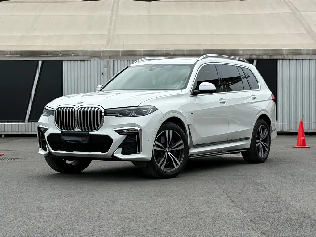 BMW X7 2020
