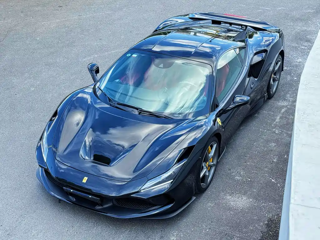 Ferrari F8 — миниатюра 5