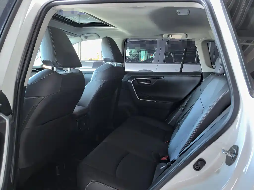 TOYOTA RAV4 RONGFANG