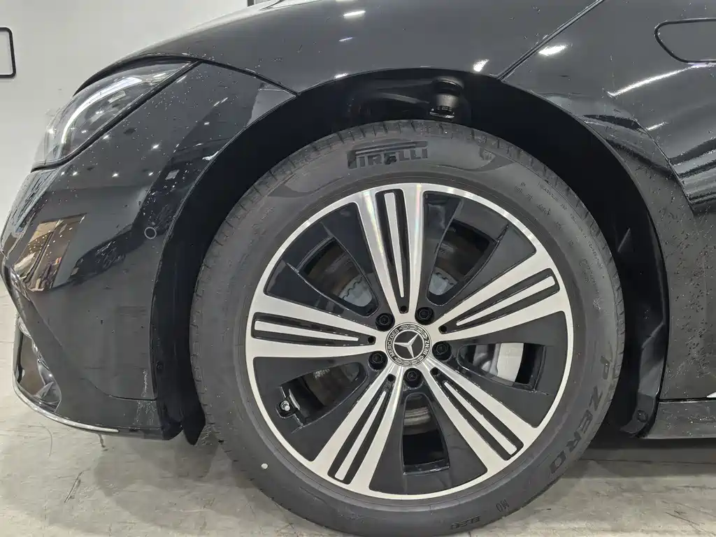 Mercedes-Benz EQE — миниатюра 6