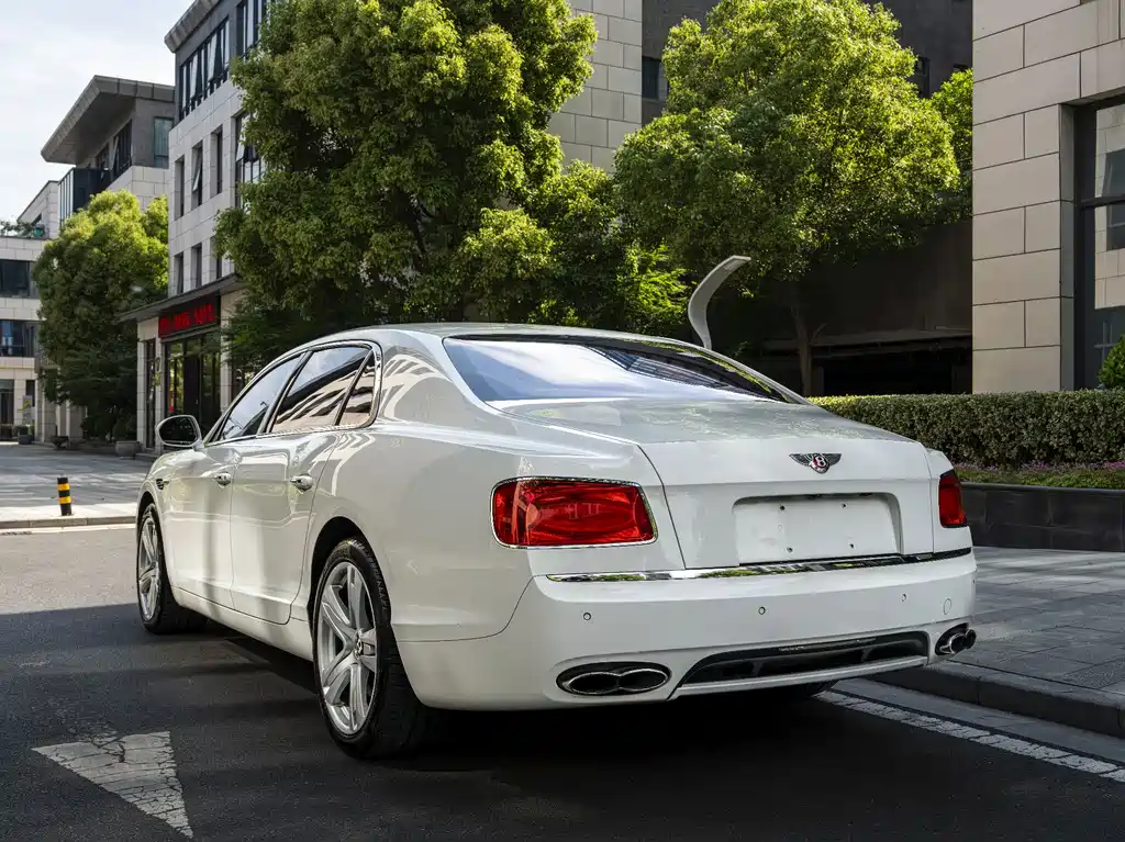 Bentley Flying Spur — фотографии объявления, Фото 11