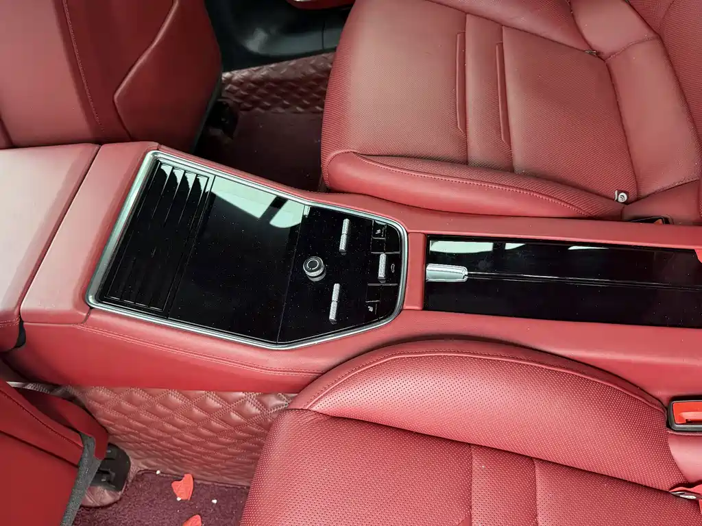 Porsche Panamera — миниатюра 5