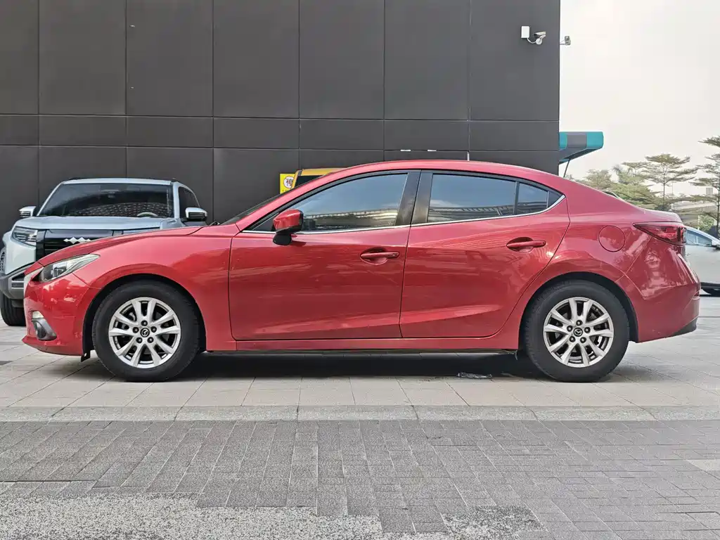 Mazda 3 Axela — миниатюра 9