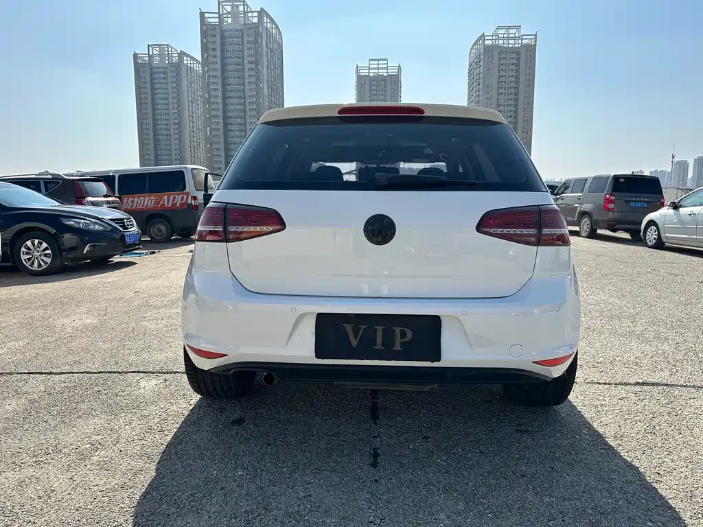 Volkswagen Golf — миниатюра 6