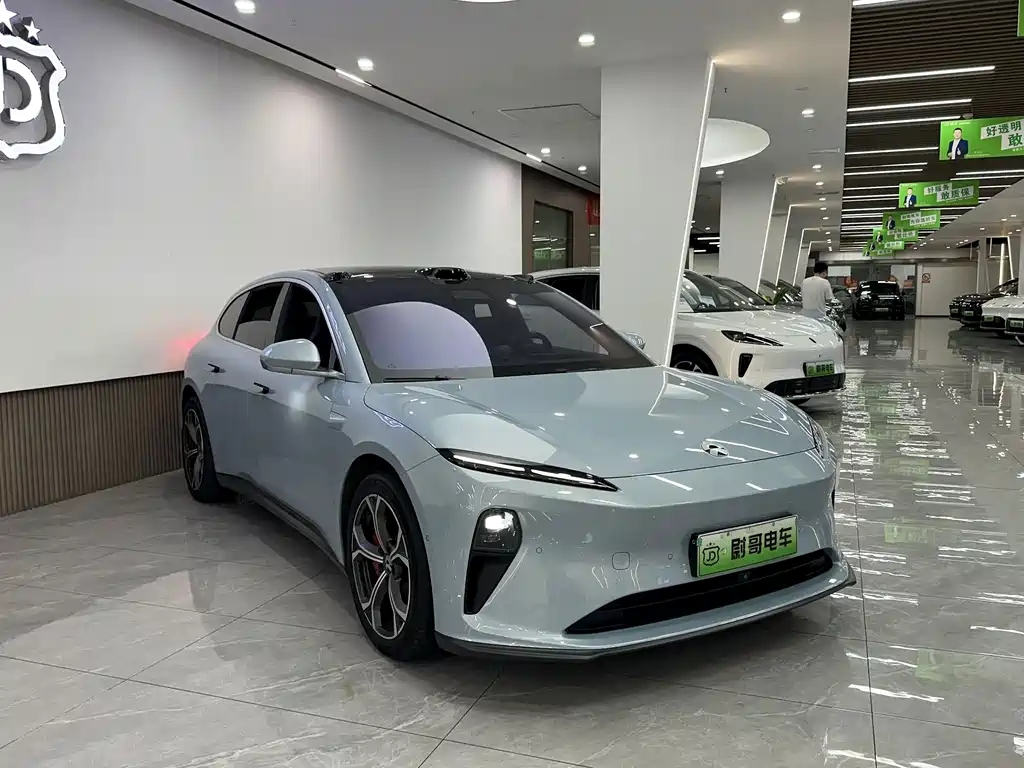NIO ET5T — миниатюра 2