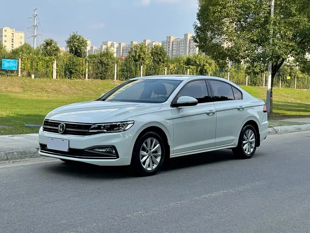 Volkswagen Bora — миниатюра 2