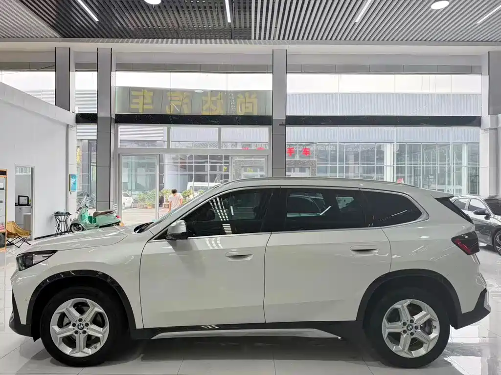 BMW X1 — миниатюра 3
