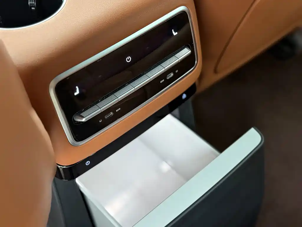 Li Auto Li L9 — миниатюра 20