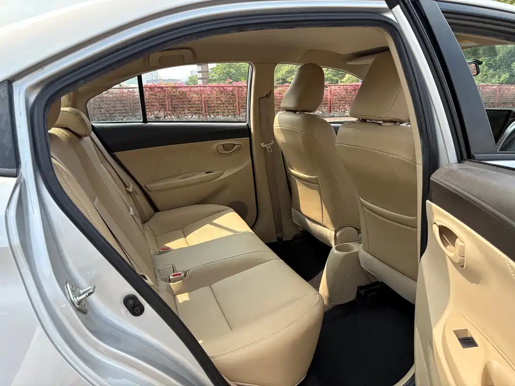Toyota Vios — миниатюра 13