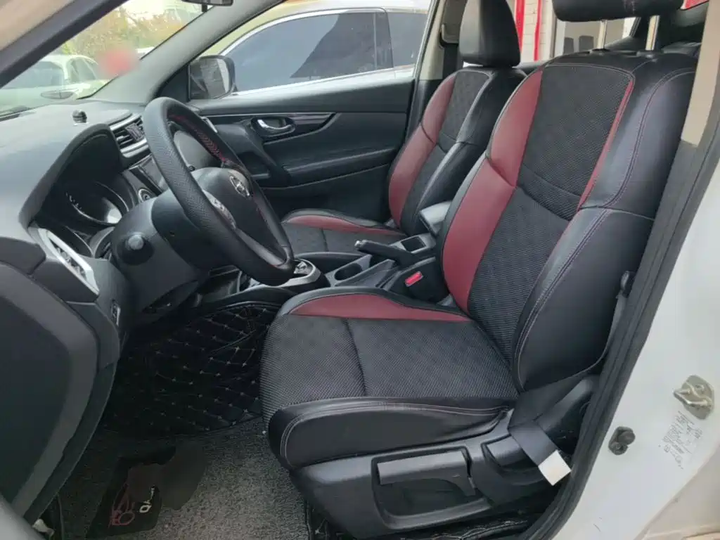 Nissan Qashqai — миниатюра 15