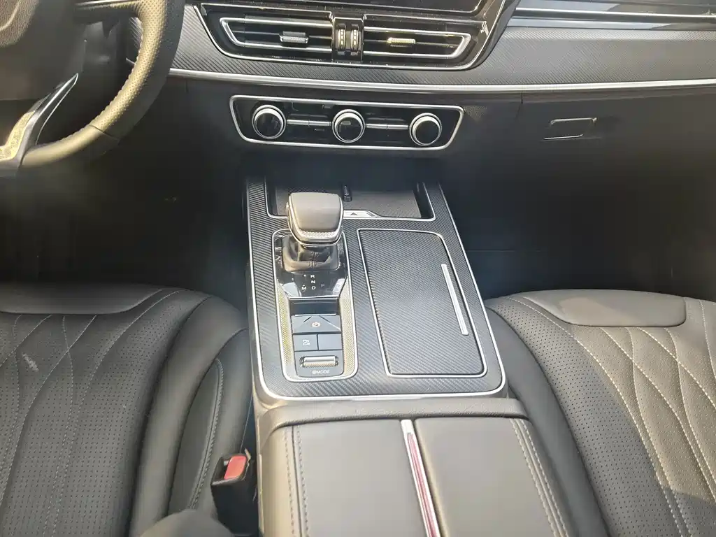 Hongqi Hongqi HS5 — миниатюра 8