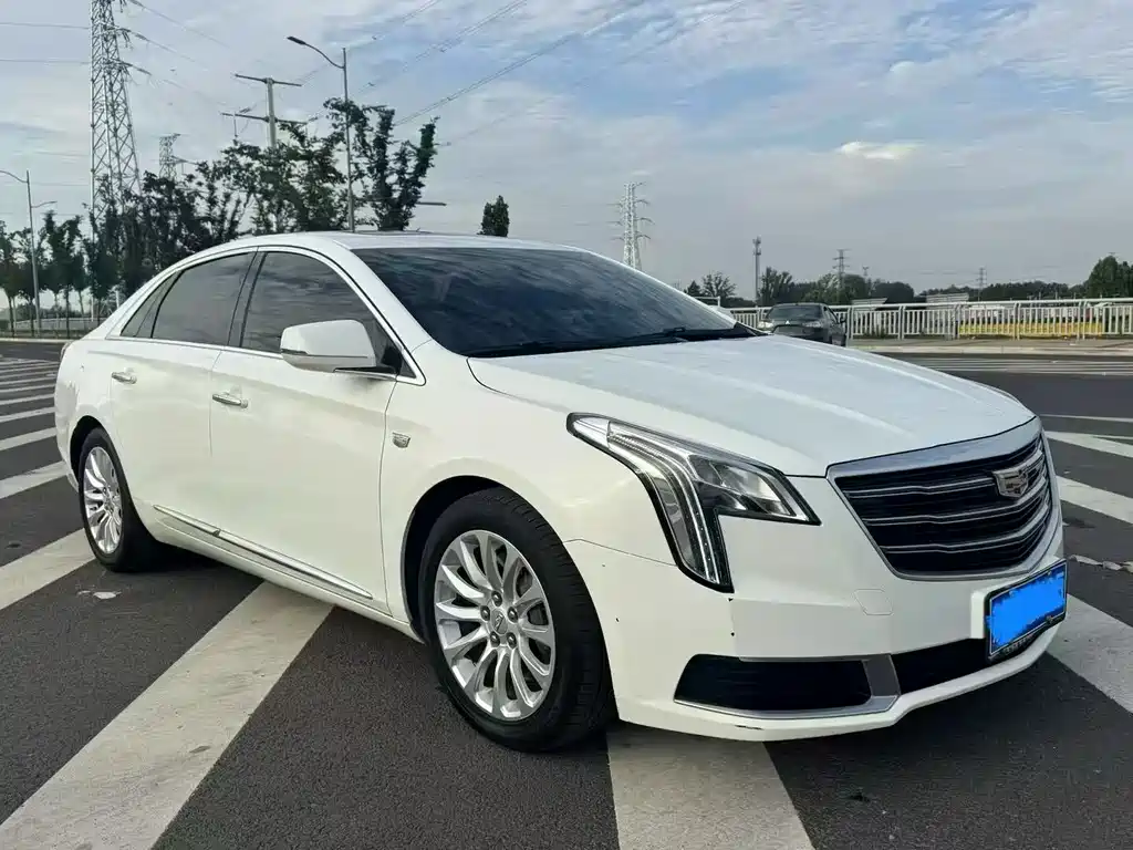 Cadillac XTS 2018 28T