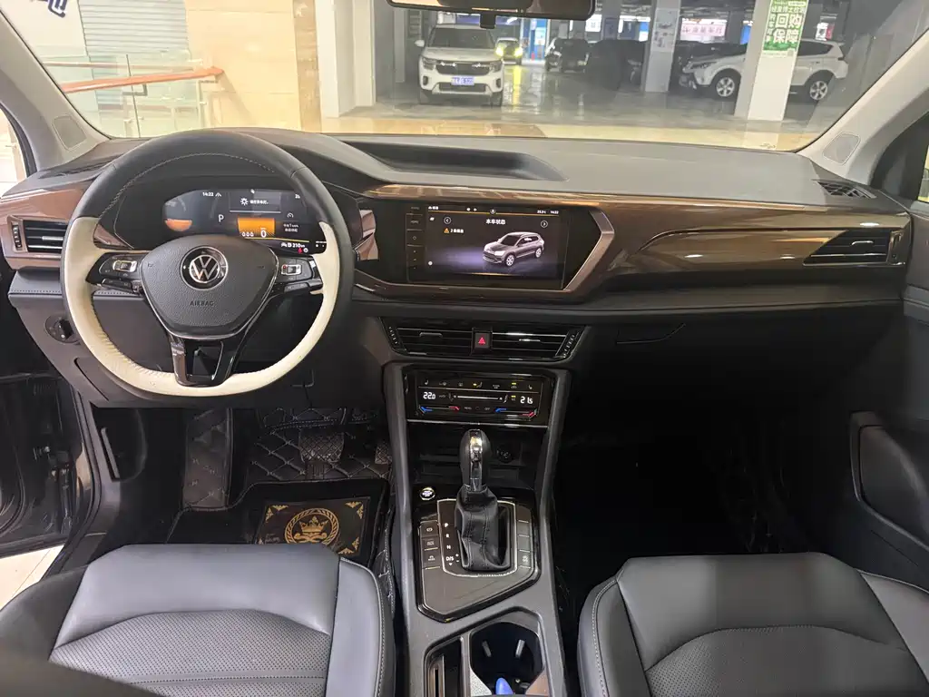 Volkswagen Tharu — миниатюра 12