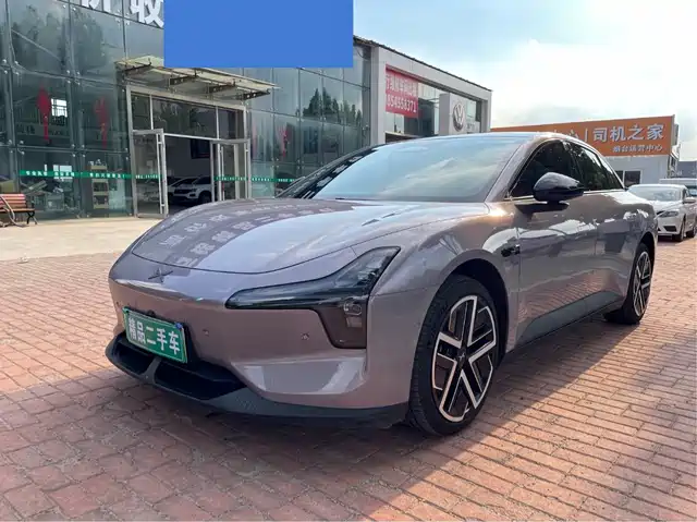 2025 Xpeng Mona M03