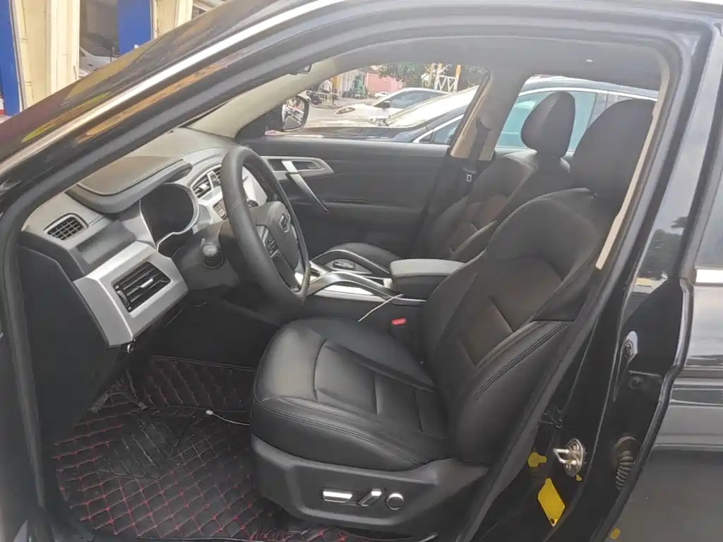 Geely Boyue — миниатюра 15