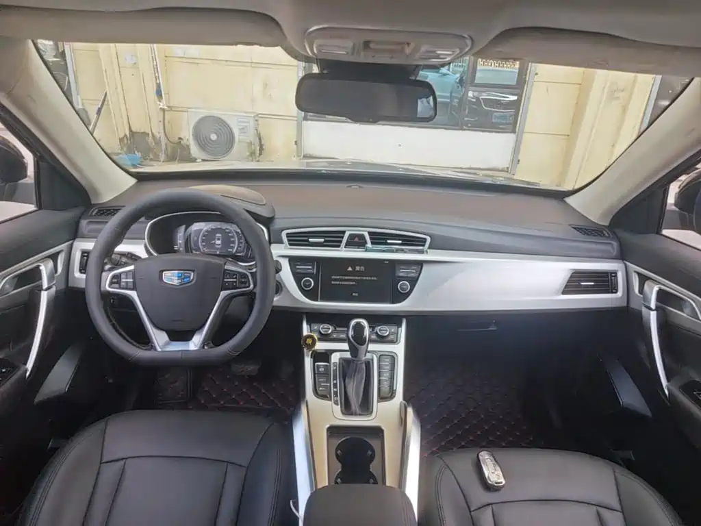 Geely Boyue — миниатюра 10