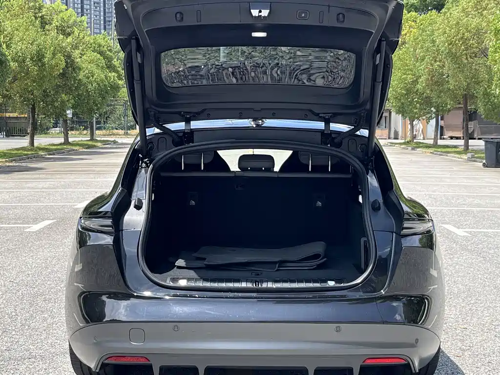 NIO ET5T — миниатюра 4