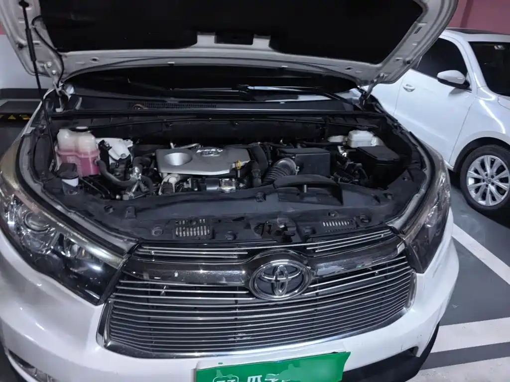 Toyota Highlander — миниатюра 11