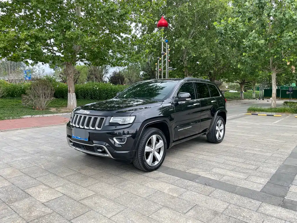 Jeep Grand Cherokee (Import)