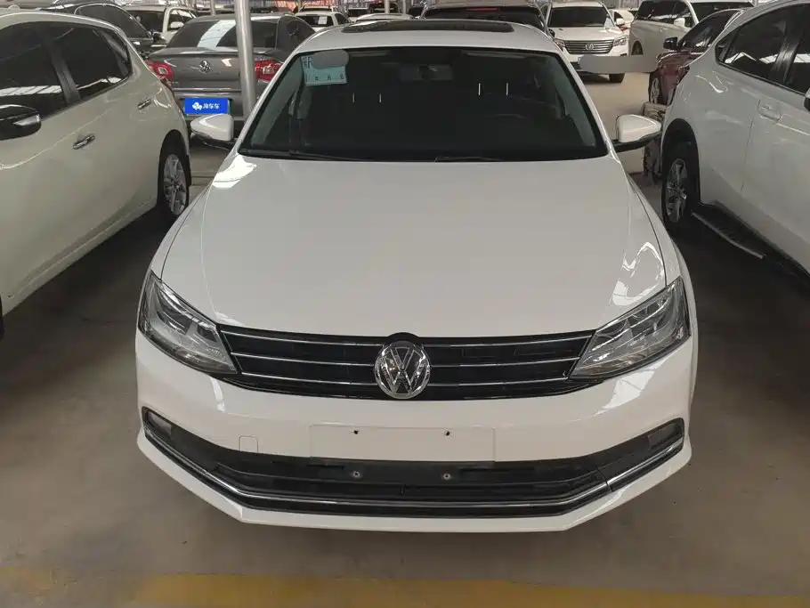 Volkswagen Sagitar — миниатюра 2